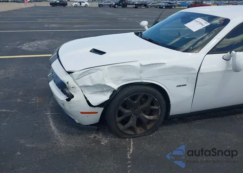 2016 Dodge Challenger R/T Plus z USA, uszkodzony, nr VIN 2C3CDZBT4GH172037